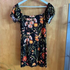 Black floral ruffle sleeve dress
